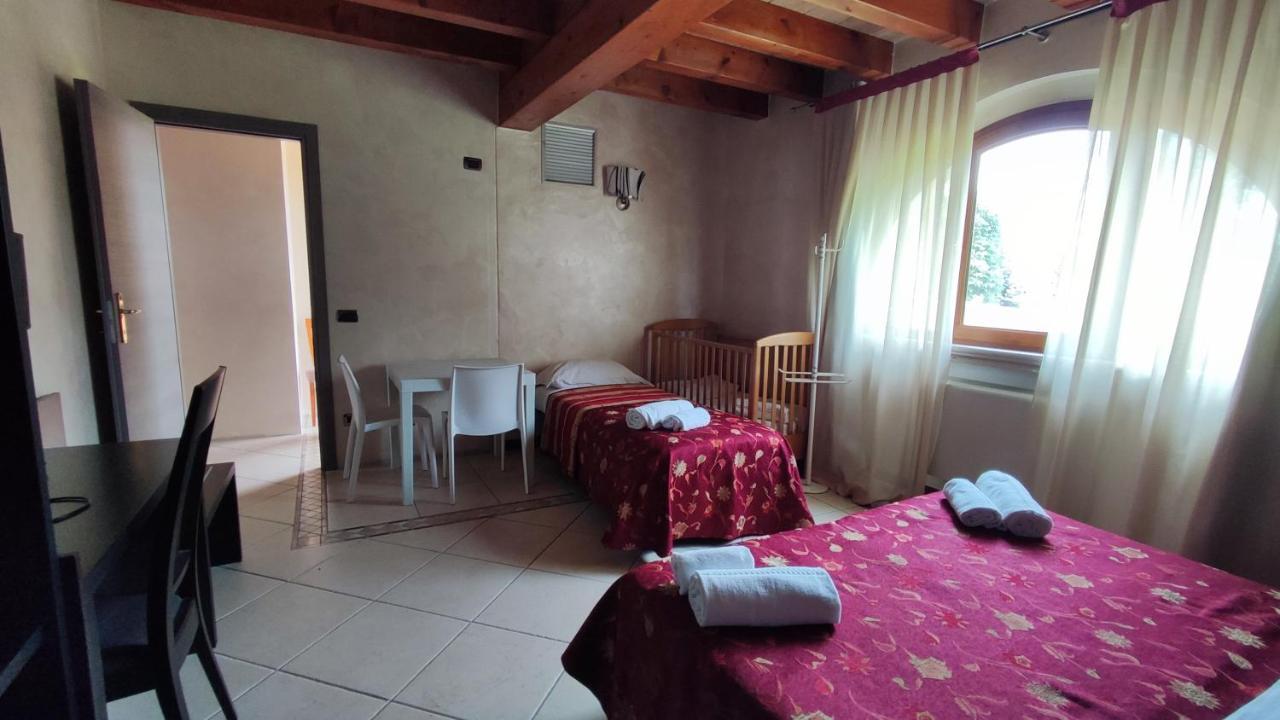 Albergo Le Piante Manerba del Garda Luaran gambar