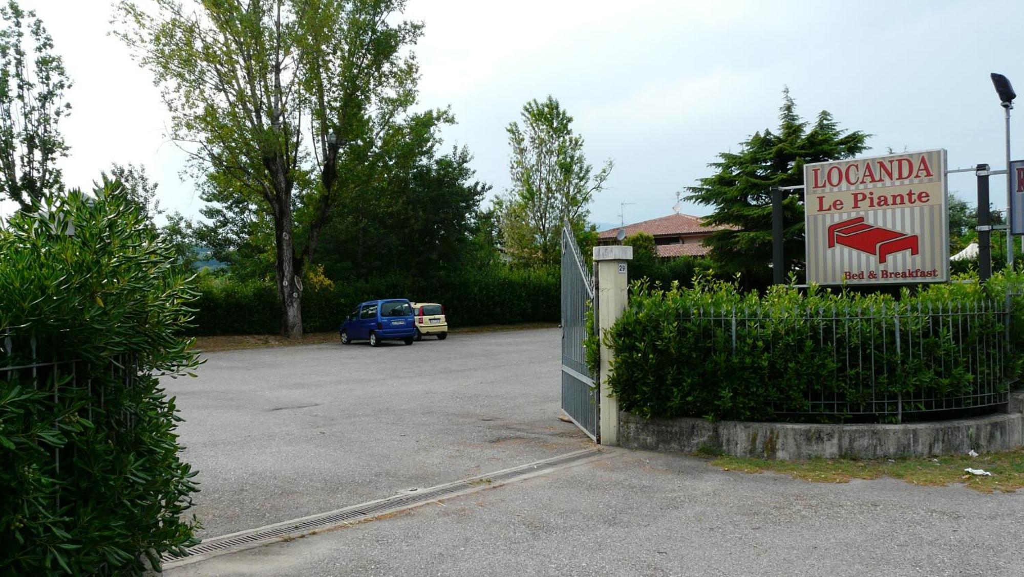 Albergo Le Piante Manerba del Garda Luaran gambar