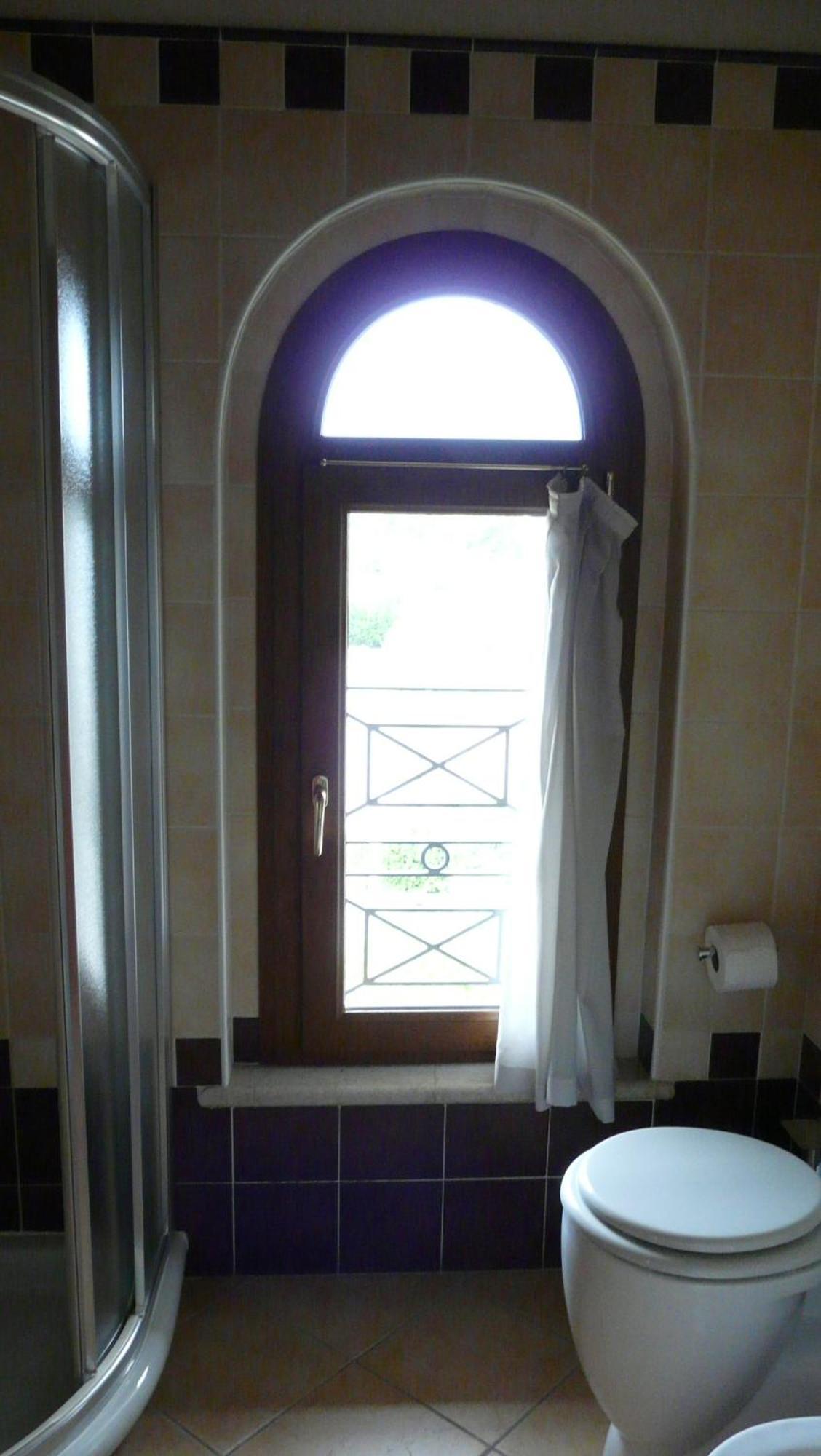 Albergo Le Piante Manerba del Garda Bilik gambar